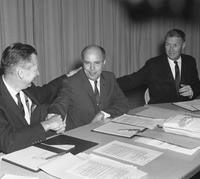 COU-F-009d_First meeting.tif