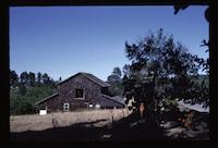 BUI-053d_Hatfield barn.jpg