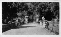005-2 e Lauriston entry gate from inside.tif