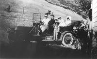 Rolph and family.tif